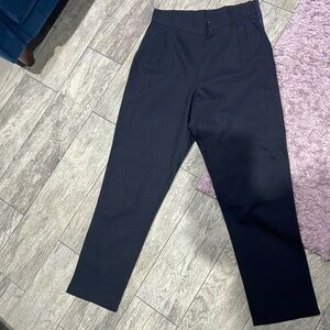 Latista navy capri pants